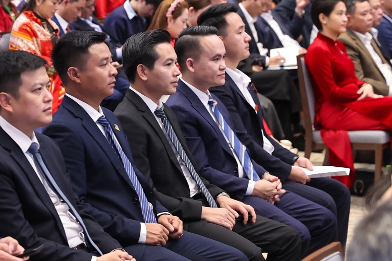 Các đại biểu tham dự diễn đàn. Ảnh: VGP/Nhật Bắc