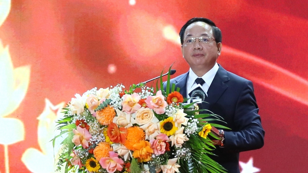 Trưởng Ban Tuyên giáo và Dân vận Trung ương Trịnh Văn Quyết phát biểu. Ảnh: Cổng TTĐT tỉnh Hưng Yên