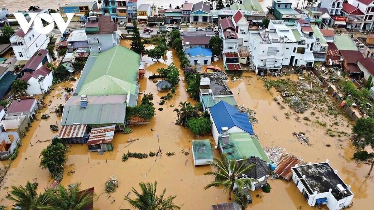 Mưa lũ lịch sử xảy ra ở Nam Trung Bộ có nhiều yếu tố cực đoan, hiếm gặp xuất hiện cùng lúc.