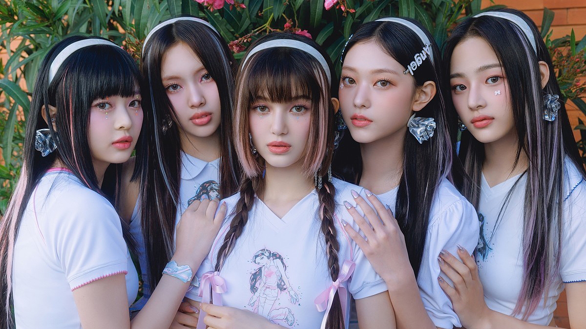 Nhóm nhạc K-pop NewJeans trực thuộc Ador, công ty con của HYBE. (Ảnh: Yonhap)