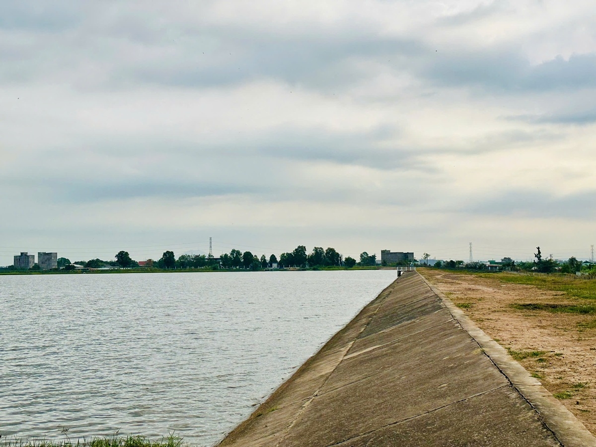 Hồ Cà Giang Hàm Hiệp (phường Bình Thuận). Ảnh: B.H