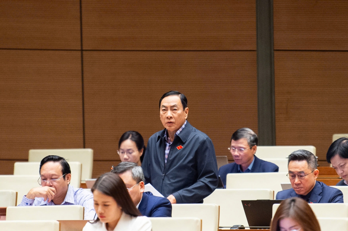 ĐBQH Phạm Văn Hòa - Đồng Tháp.  Ảnh quốc hội