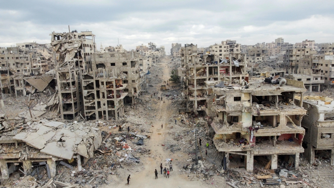 Một khu vực đổ nát tại thành phố Gaza hồi tháng 10/2025. Nguồn: Reuters