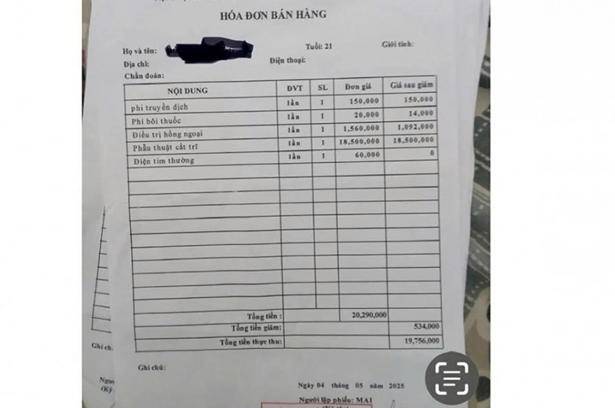 Hóa đơn thu tiền của Phòng khám Đa khoa T.H. Hóa đơn do nhân vật cung cấp