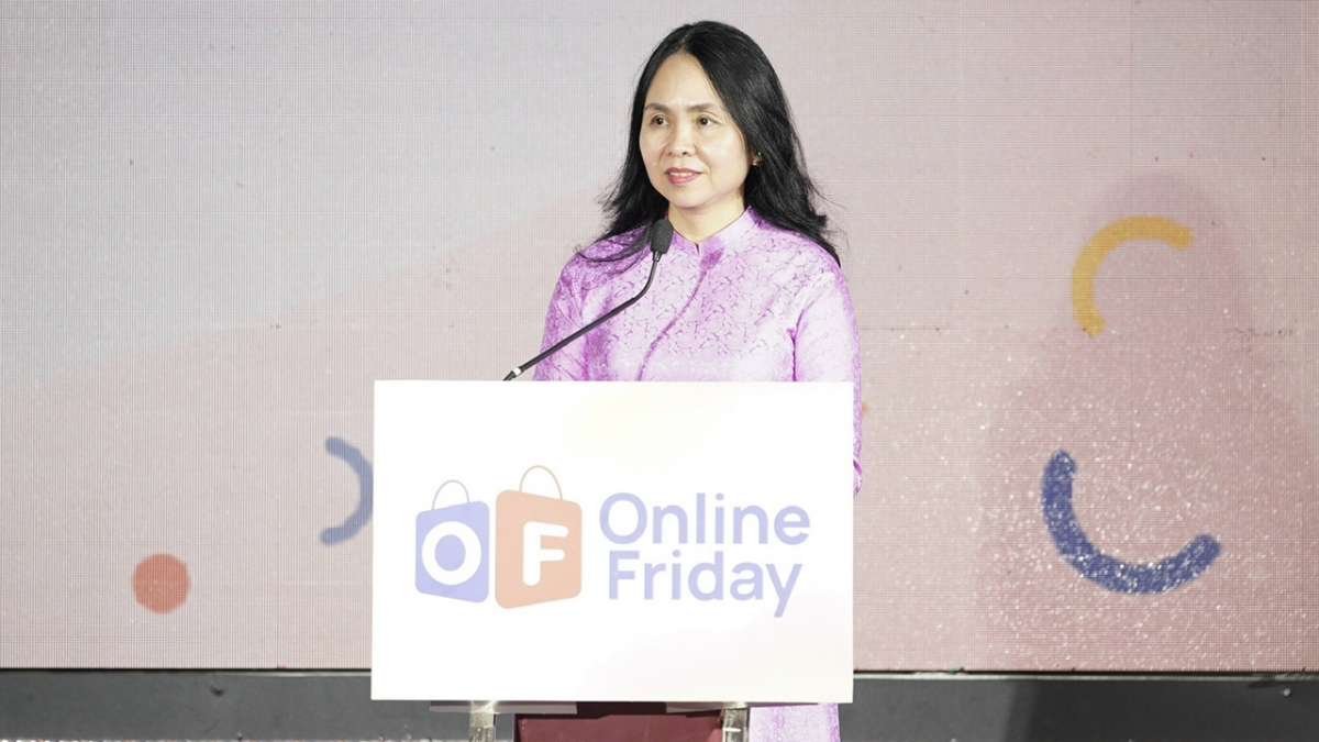 Cục trưởng Cục Thương mại điện tử và Kinh tế số Lê Hoàng Oanh