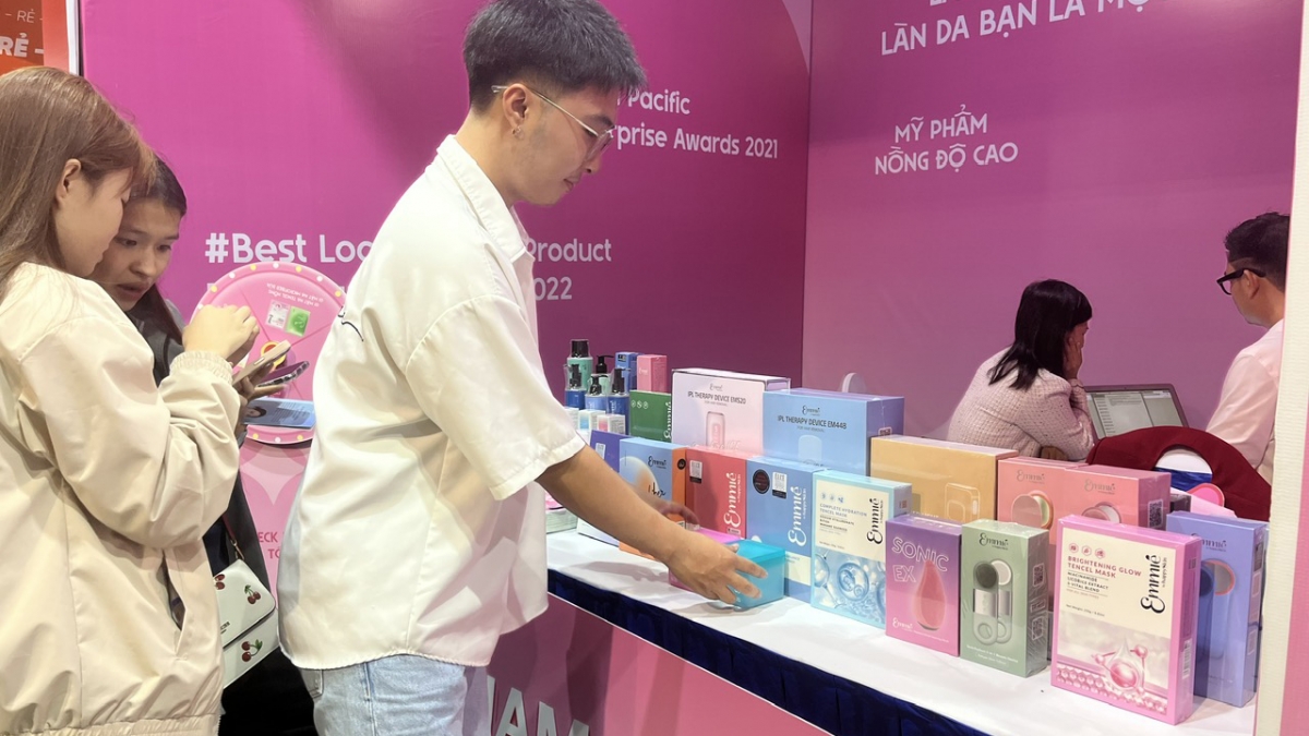 Các nhà sản xuất Việt giới thiệu sản phẩm xây dựng niềm tin và bảo vệ quyền lợi người tiêu dùng.