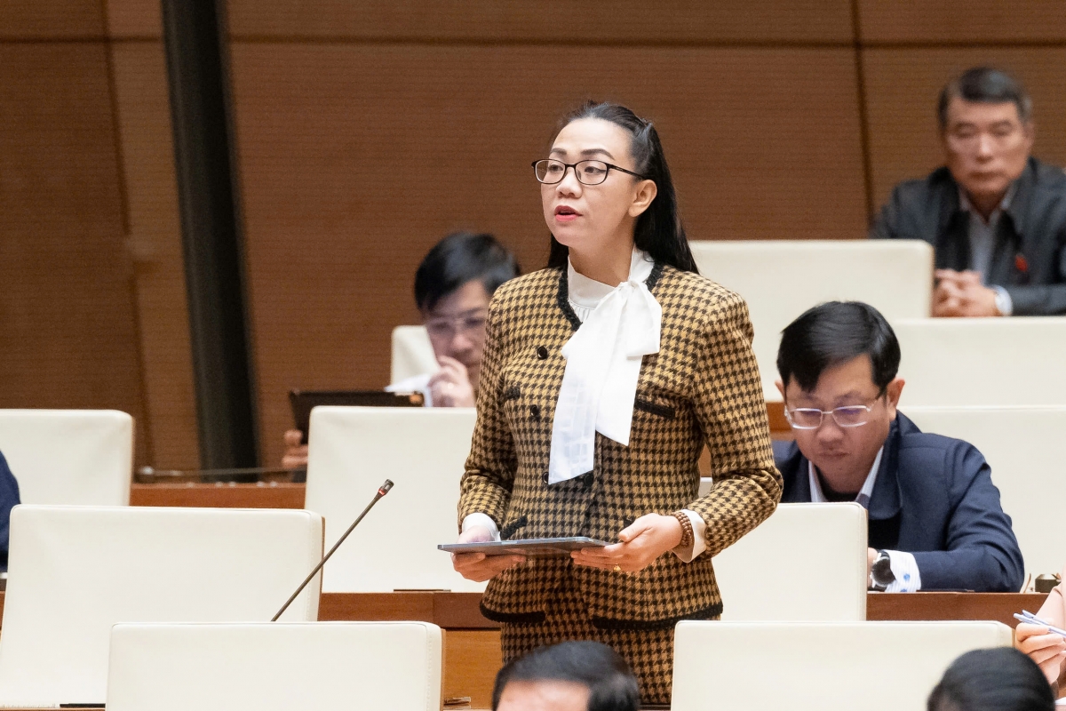 ĐBQH Trịnh Thị Tú Anh - Lâm Đồng. Ảnh Quốc hội