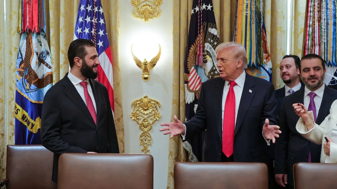 Tổng thống Mỹ Donald Trump gặp Tổng thống Syria tại phòng Bầu dục. (Ảnh: BNG Mỹ)