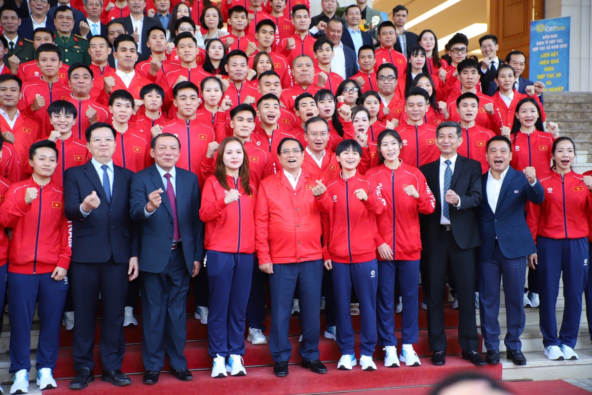 Thủ tướng động viên tinh thần các VĐV