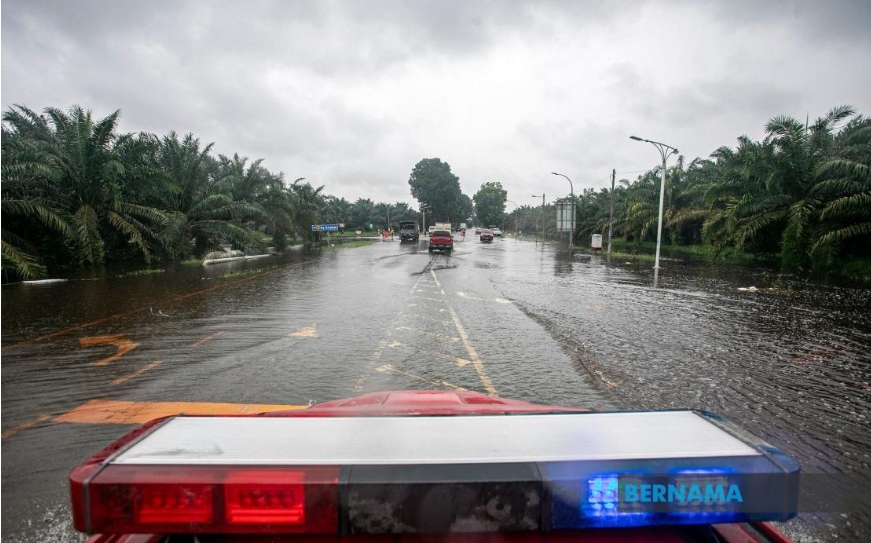 Tình trạng lũ lụt được cải thiện tại bang Melaka, Malaysia. Ảnh: Bernama