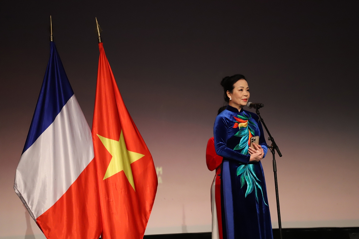 Bà Ngô Phương Lan, Chủ tịch Hiệp hội Xúc tiến Điện ảnh Việt Nam, chia sẻ trong buổi lễ khai mạc.