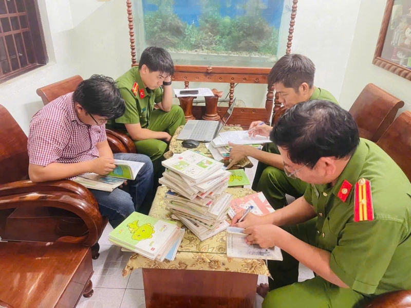 Cơ quan điều tra tiến hành khám xét nơi ở của Võ Thái Huy.