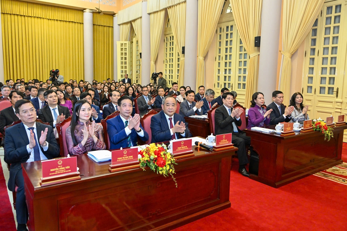 Các đại biểu dự hội nghị