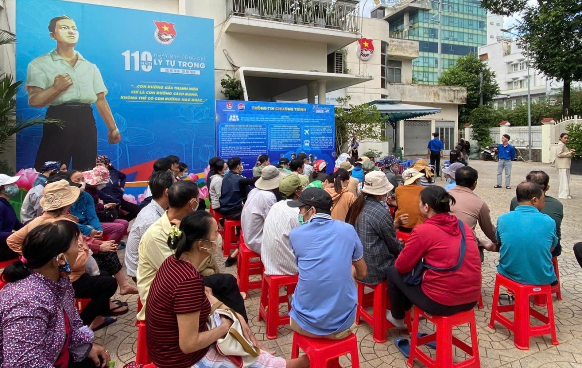 Đăng ký trực tiếp chương trình “Mang Tết về nhà” 2025 ở Văn phòng Trung ương Đoàn tại TP.HCM