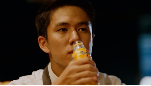 Với nhiều đầu bếp, 1 chai Number 1 giúp tiếp năng lượng, tỉnh táo tức thì và đem lại sự bền bỉ cho họ trước áp lực cực lớn trong công việc mỗi ngày