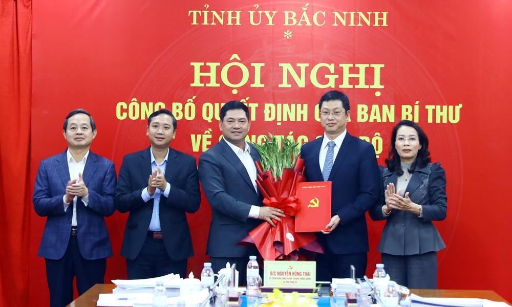 Thường trực Tỉnh ủy Bắc Ninh chúc mừng Phó Bí thư Tỉnh ủy Bắc Ninh Trần Huy Phương