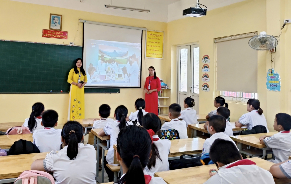 Khi nhà trường dạy tốt và phụ huynh được lựa chọn, dạy thêm sẽ trở lại đúng nghĩa: hỗ trợ học sinh, chứ không trở thành gánh nặng