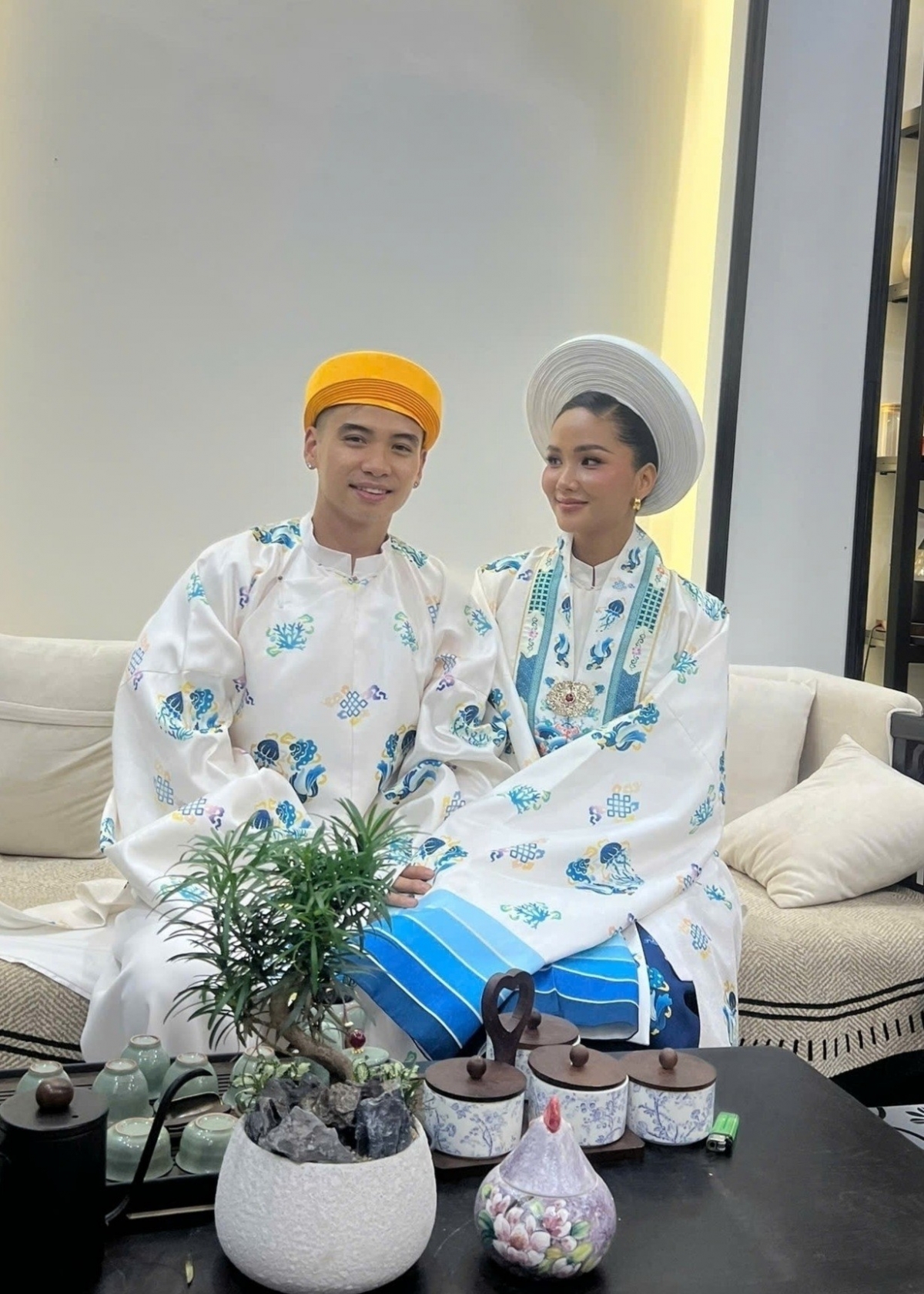 Vợ chồng Hoa hậu H'Hen Niê tham dự chương trình “Ngày hội Việt Nam hạnh phúc – Vietnam Happy Fest 2025”.