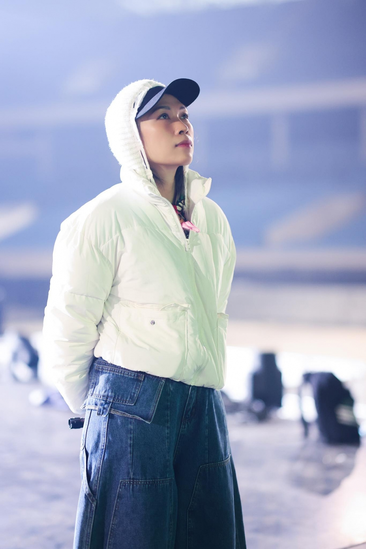 Ca sĩ Mỹ Tâm đăng ảnh hậu trường liveshow và viết: "Lần đầu được nhìn ngắm thánh đường của mình. Không thể diễn tả được cảm xúc ngay lúc này".