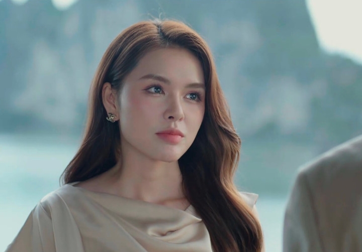 Nữ diễn viên Hà Bích Ngọc là gương mặt đang gây sốt phim giờ vàng "Lằn ranh".