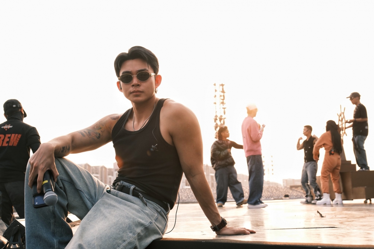 Jun Phạm trong buổi luyện tập. Ảnh: FBNV