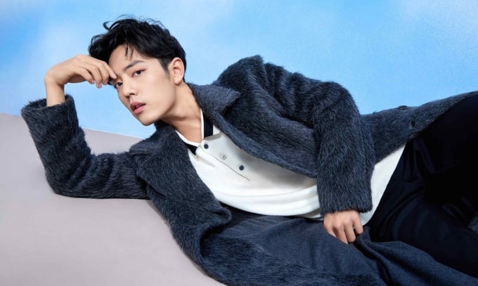 Tiêu Chiến trở lại mạnh mẽ với "Truyền thuyết tạng hải", một tác phẩm huyền huyễn phục thù. Nhân vật giàu nội tâm cùng quá trình tập luyện nghiêm túc cho các cảnh hành động đã giúp anh lấy lại phong độ. Lượng fan trung thành cũng góp phần đưa phim lên top bảng xếp hạng trực tuyến.