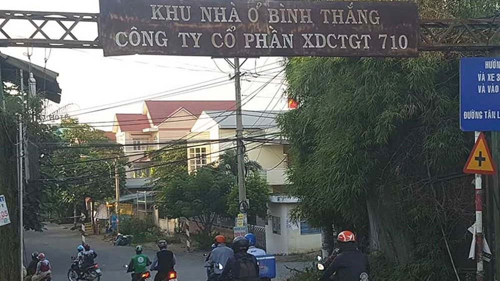 Người dân ở Dự án của Công ty 710 mong muốn được cơ quan chức năng hỗ trợ, giải quyết vướng mắc (ảnh: Vũ Hội)