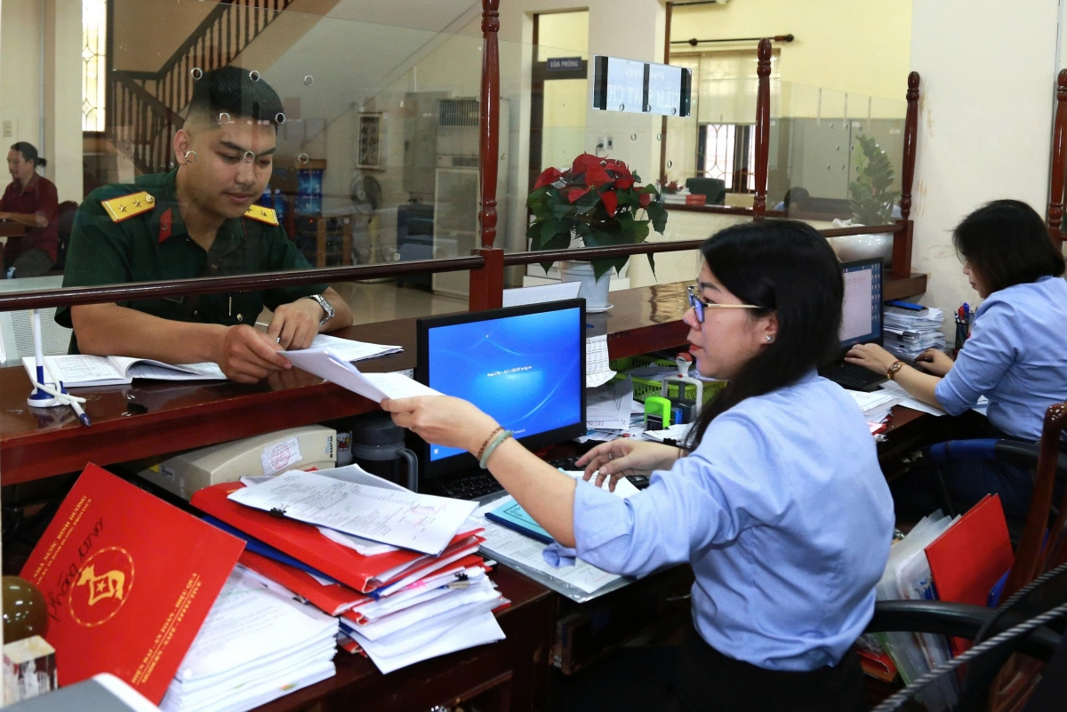 Kho bạc ưu tiên hàng đầu việc chi trả quà Tết cho người dân