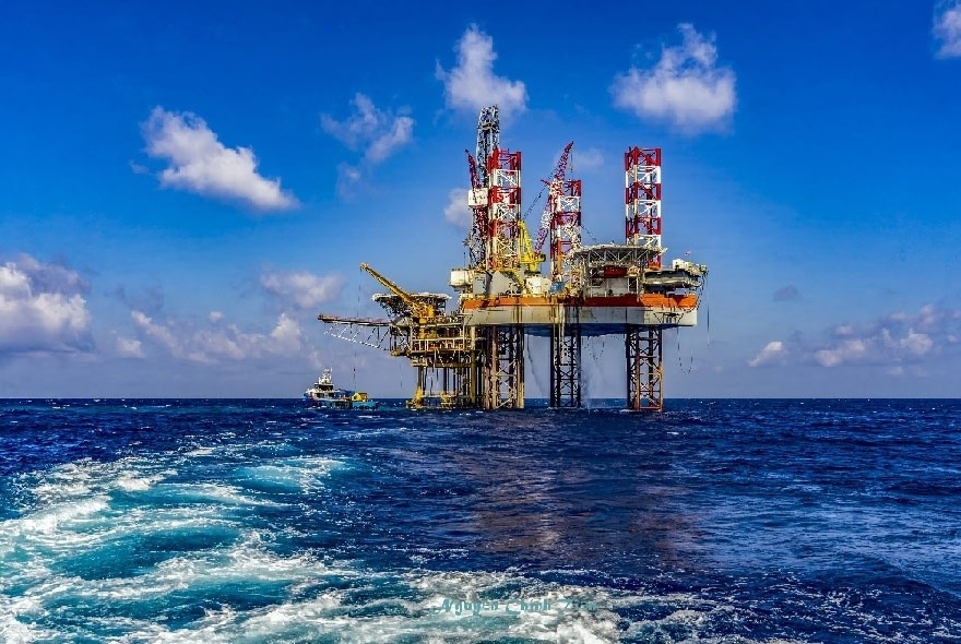 Giàn khai thác dầu khí tại mỏ Bạch Hổ