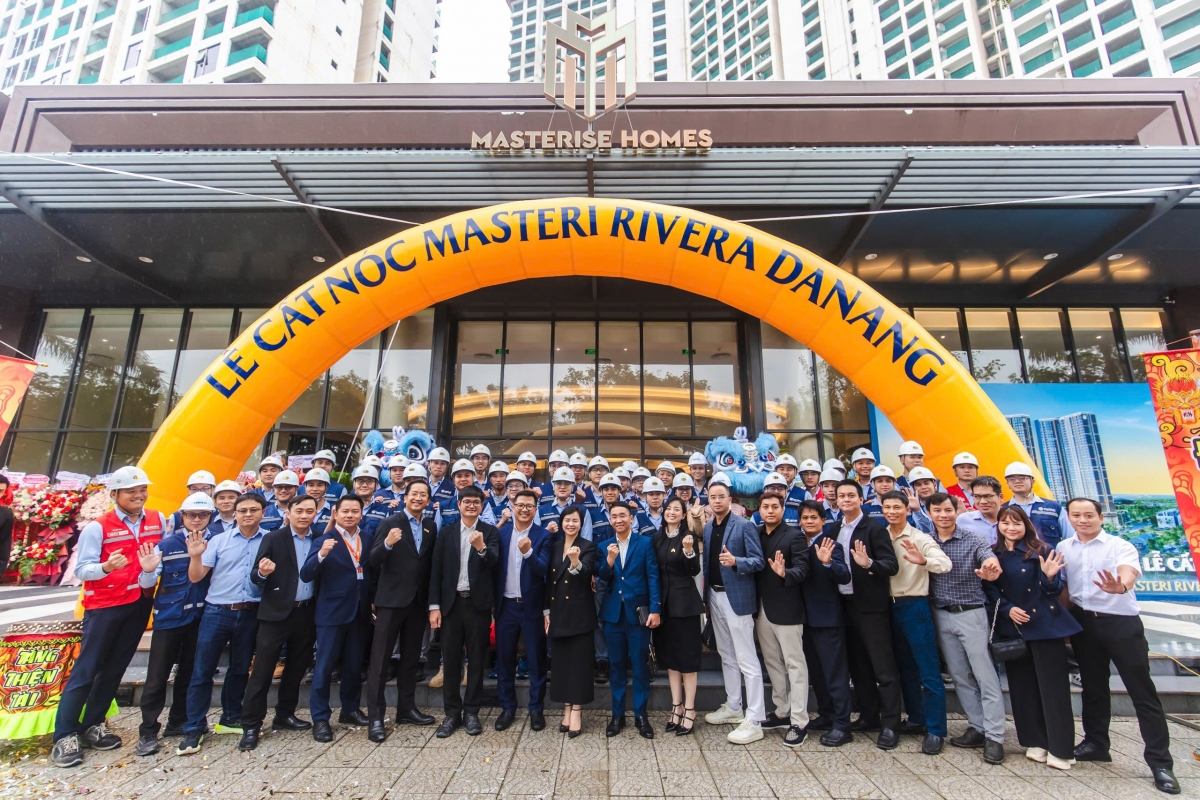 Lễ cất nóc dự án Masteri Rivera Danang đánh dấu cột mốc quan trọng trên hành trình kiến tạo chuẩn sống quốc tế tại thành phố đáng sống