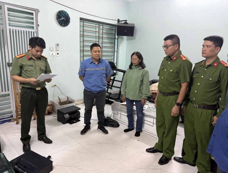 Đối tượng bị khởi tố