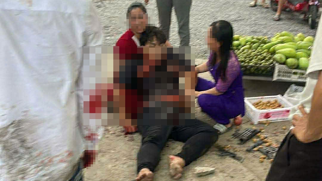 Hiện trường vụ ẩu đả (ảnh: ĐC)