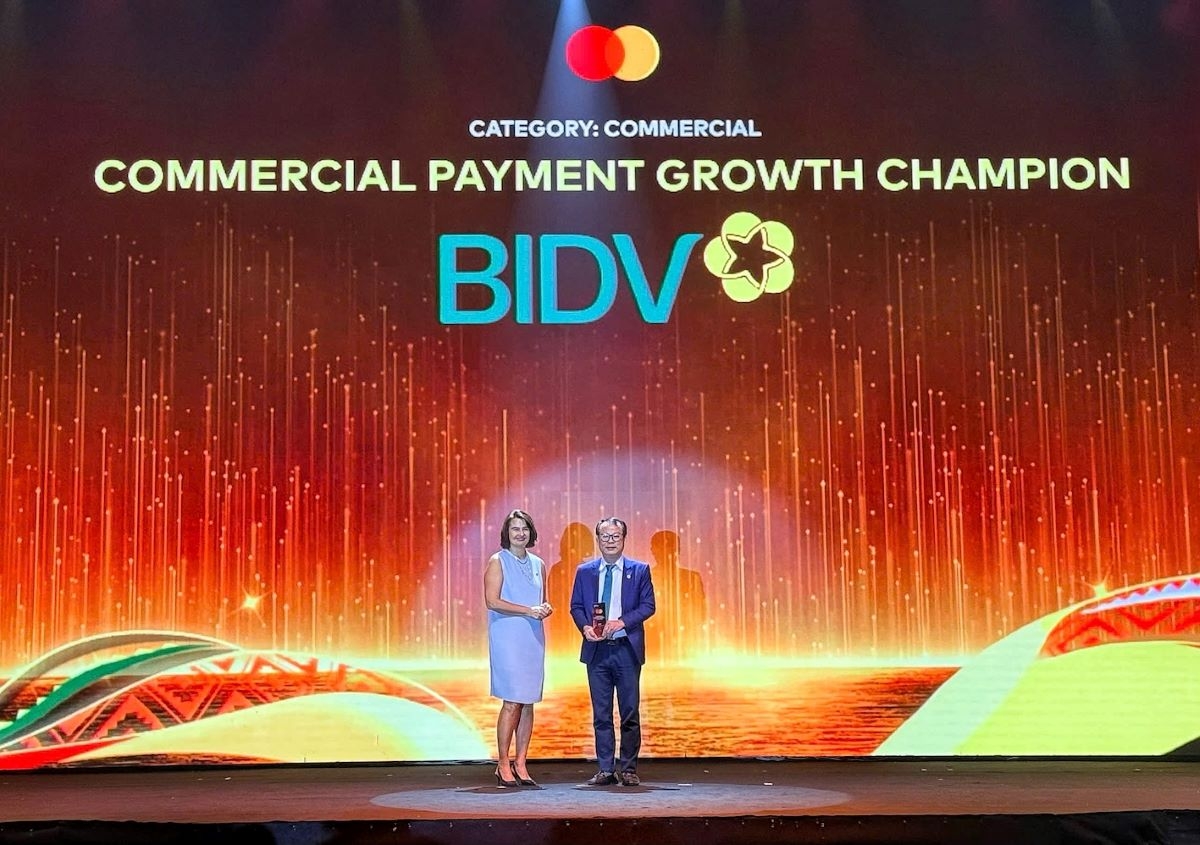 BIDV khẳng định những bước tiến mạnh mẽ trong thúc đẩy thanh toán số bằng cú đúp giải thưởng từ Mastercard