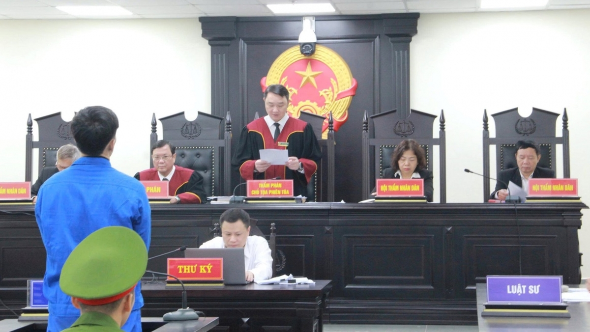 HĐXX tuyên phạt bị cáo Âu Hải Hưng mức án tù Chung thân. 