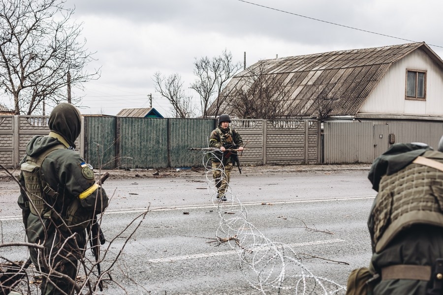 Binh sỹ Ukraine tại Irpin. Ảnh: Tân hoa xã