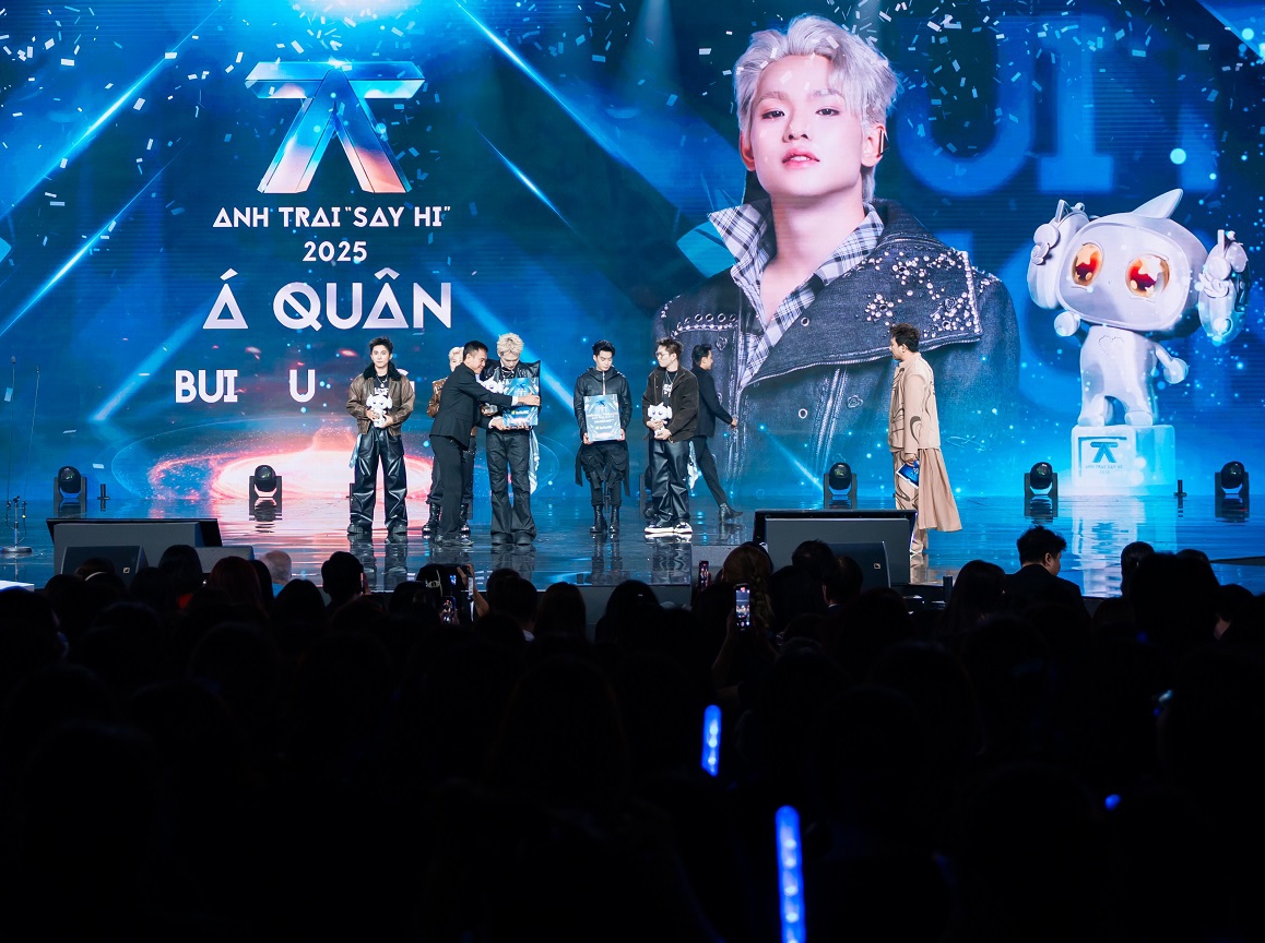 Bùi Trường Linh (buitruonglinh) vừa khép lại hành trình tại Anh trai “say hi” 2025 với ngôi vị Á quân