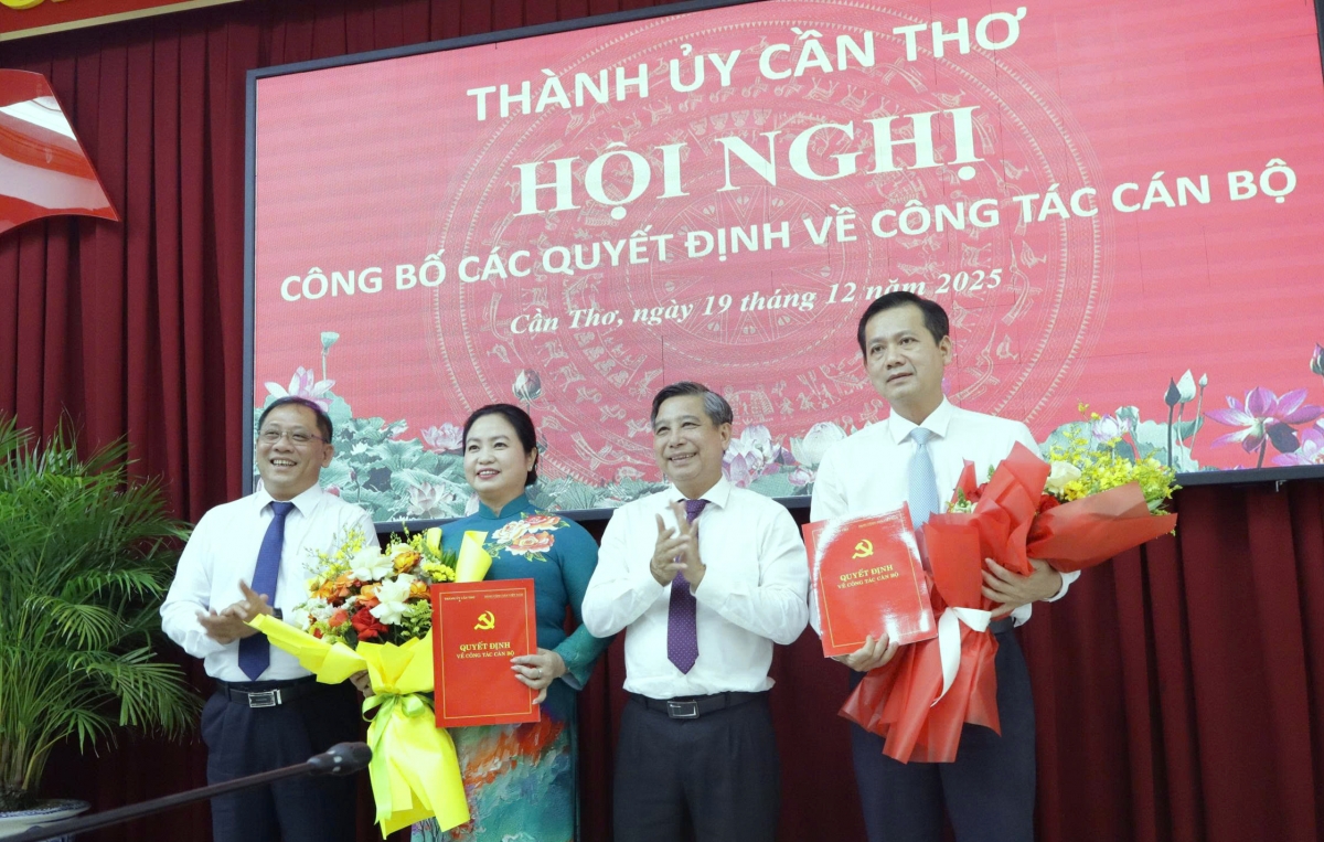 Ông Nguyễn Hữu Nghĩa được chuẩn y giữ chức Chủ nhiệm Ủy ban Kiểm tra Thành ủy Cần Thơ nhiệm kỳ 2025-2030; bà Phạm Thị Phượng được điều động và bổ nhiệm giữ chức Phó trưởng Ban Tổ chức Thành ủy Cần Thơ.