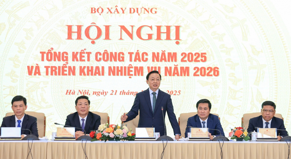 Phó Thủ tướng Trần Hồng Hà khẳng định, năm 2025 đã xác lập về kỷ lục thành tích, kỷ lục các dự án có ý nghĩa lịch sử, là nền tảng cho kỷ nguyên mới của Bộ Xây dựng.