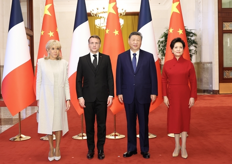 Chủ tịch Trung Quốc Tập Cận Bình và Phu nhân cùng Tổng thống Pháp Emmanuel Macron và Phu nhân. Ảnh: Tân Hoa xã