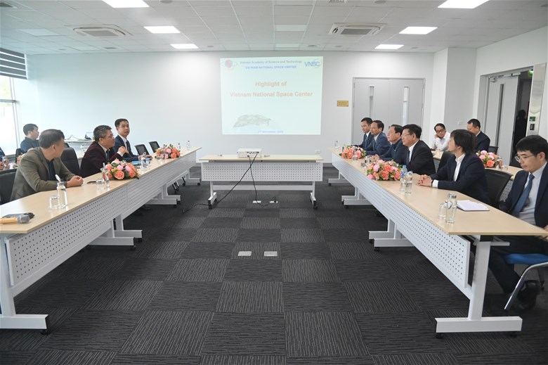 Toàn cảnh buổi lễ.