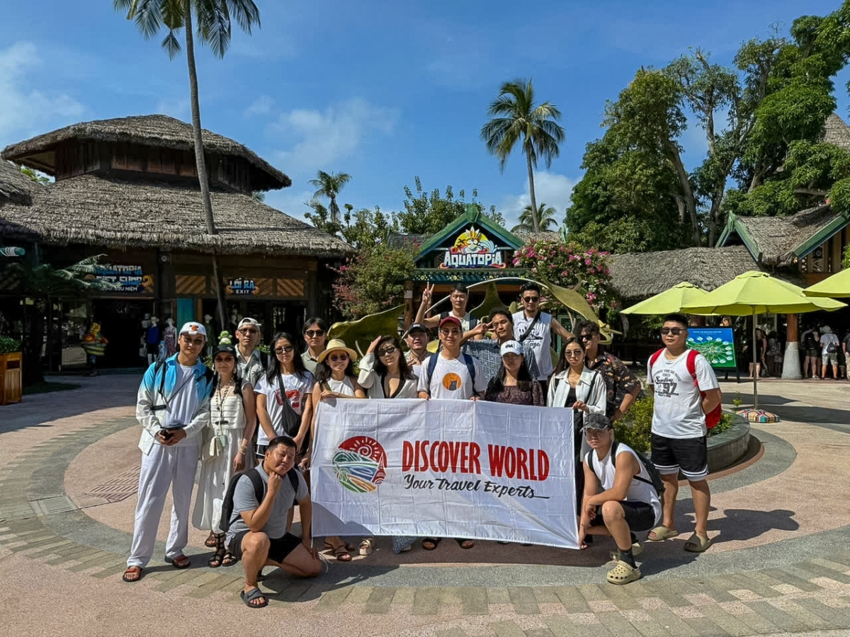 Các du khách Mông Cổ trải nghiệm tại Phú Quốc. Ảnh: AB Travel