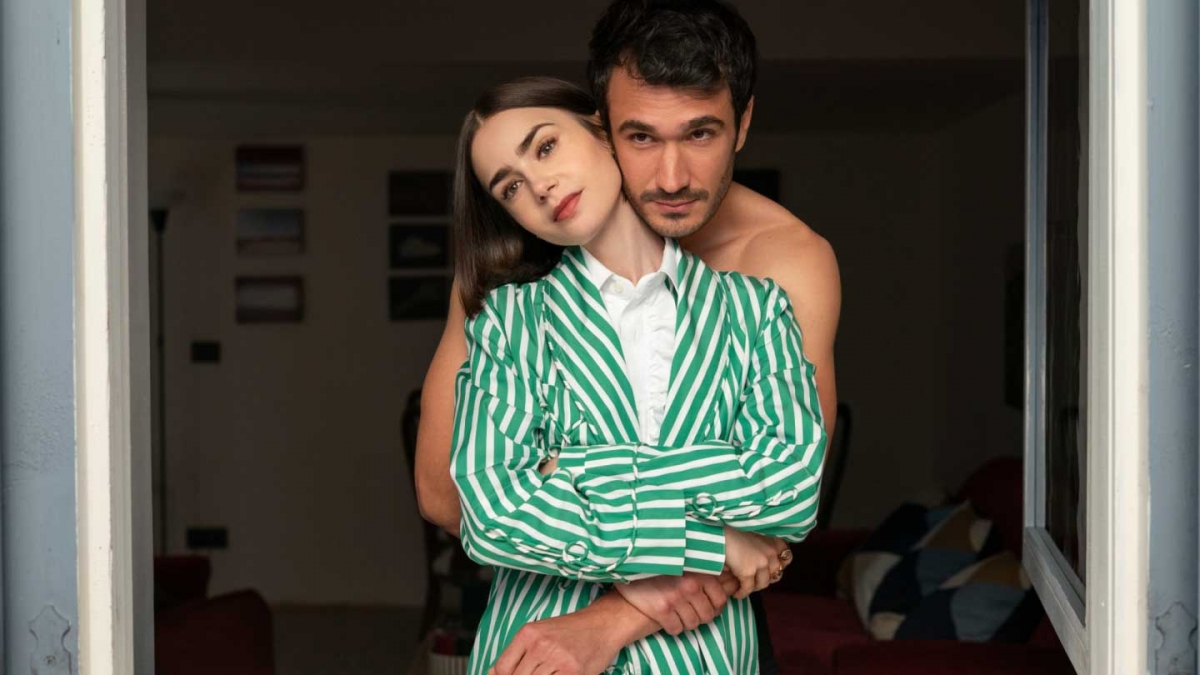 Emily Cooper xuất hiện trong trailer mùa 5 với tạo hình tóc bob cá tính, đánh dấu bước chuyển mình trưởng thành và quyết đoán hơn. (Ảnh: Netflix)