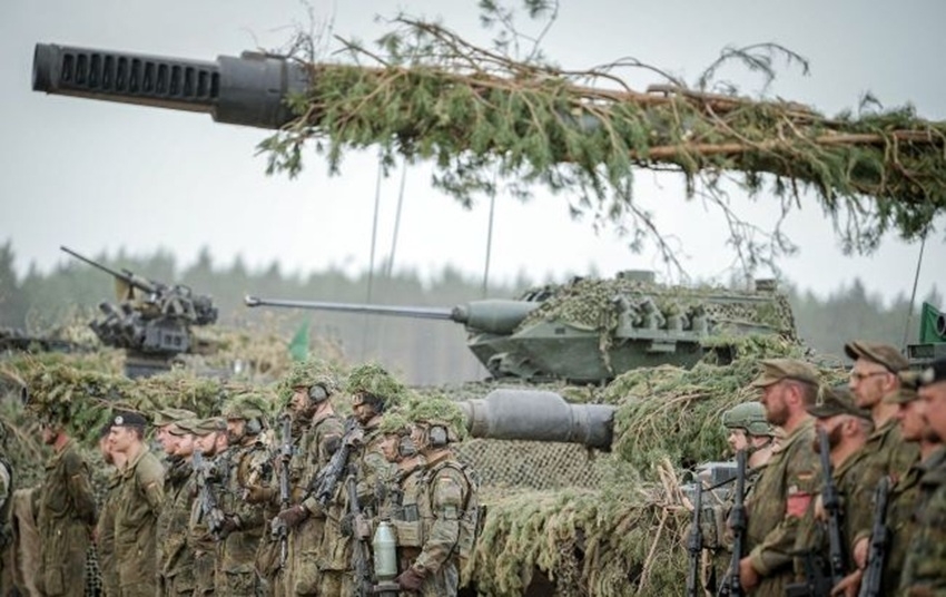 EU cân nhắc tái cấu trúc quân đội Ukraine theo chuẩn NATO. Ảnh: Getty