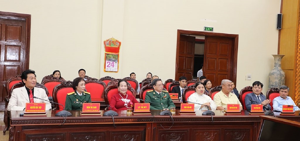 Đoàn đại biểu tỉnh Ninh Bình gồm 34 đại biểu