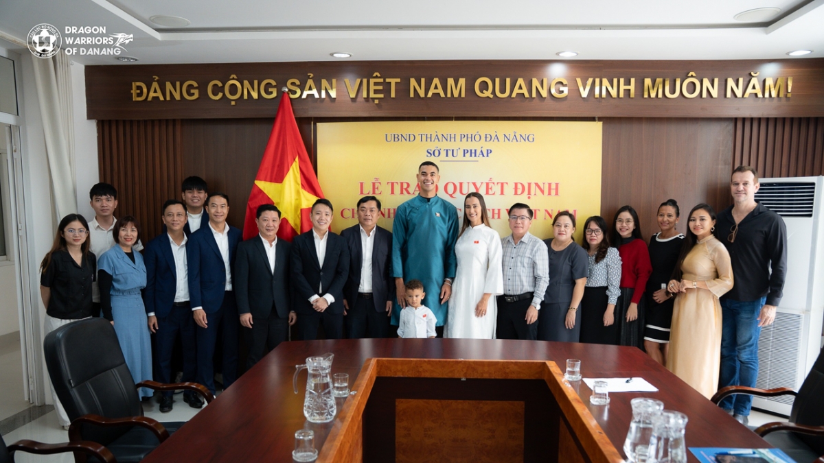 Đỗ Phi Long chính thức nhập tịch thành công (Ảnh: Đà Nẵng FC)