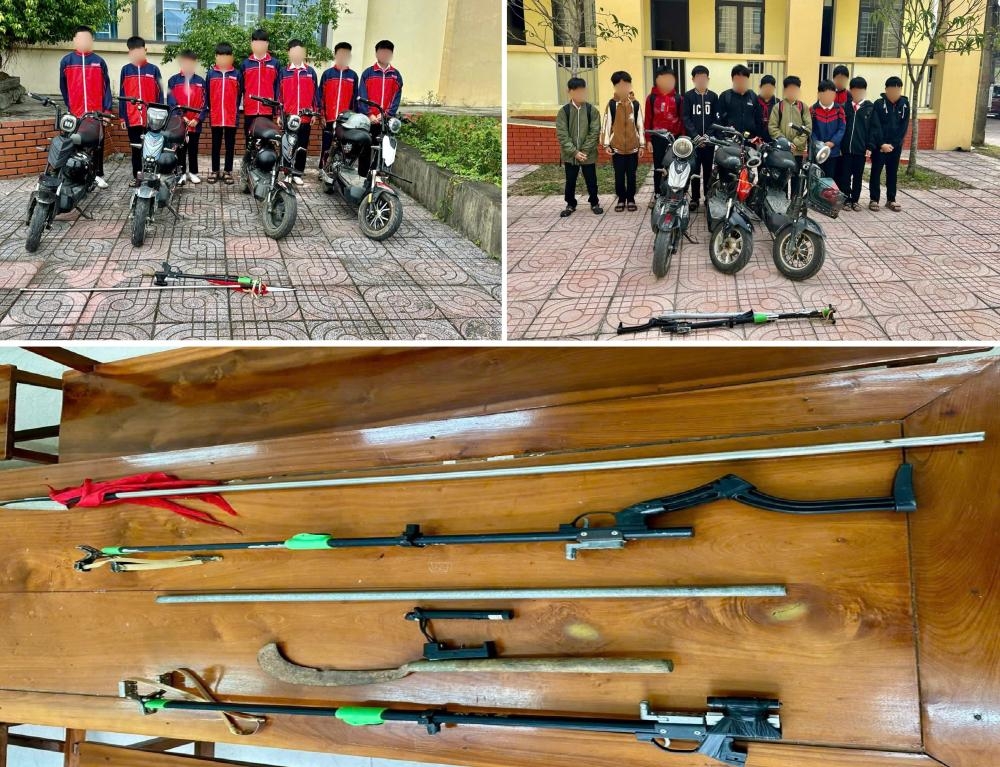 Hai nhóm học sinh cùng hung khi tại cơ quan Công an. (Ảnh: Công an Hà Tĩnh).