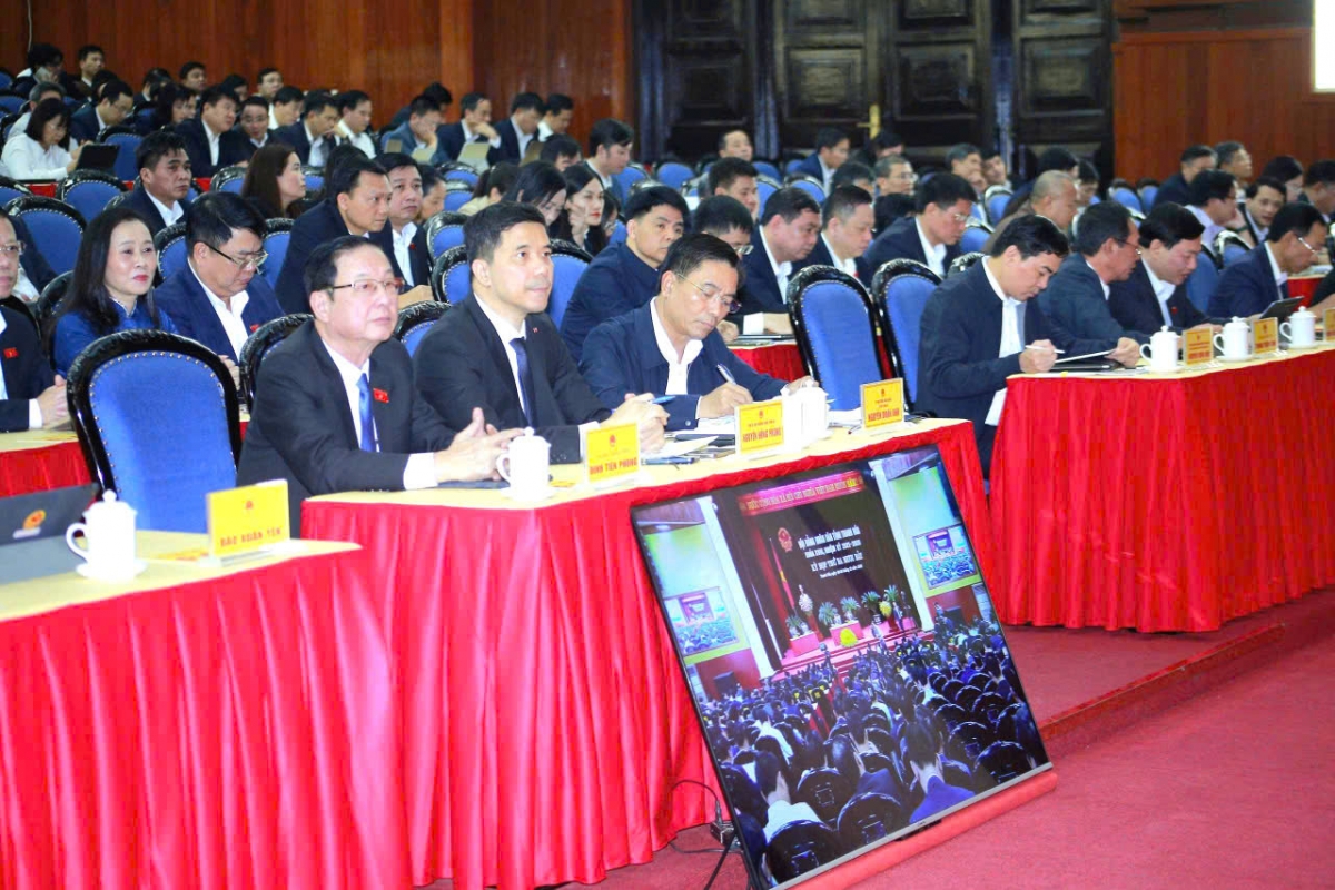 Quang cảnh kỳ họp lần thứ 37 HĐND tỉnh Thanh Hóa.