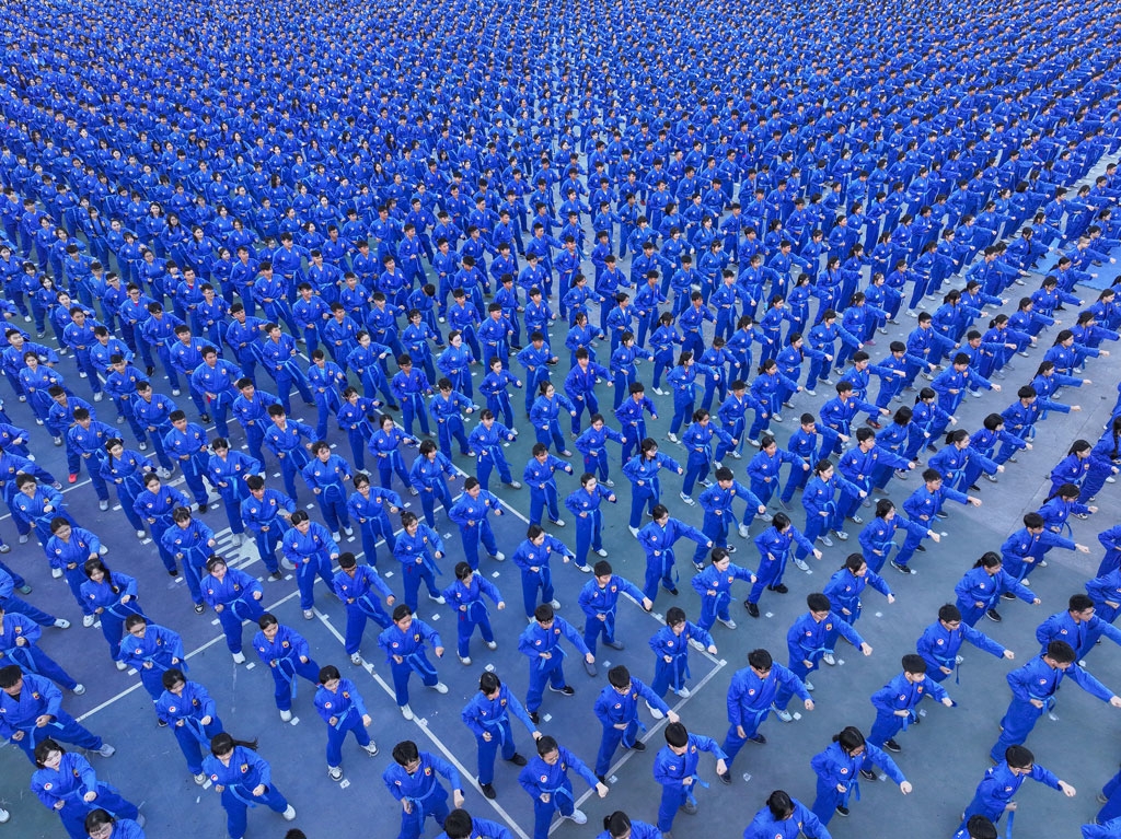 Màn đồng diễn nhìn từ trên cao