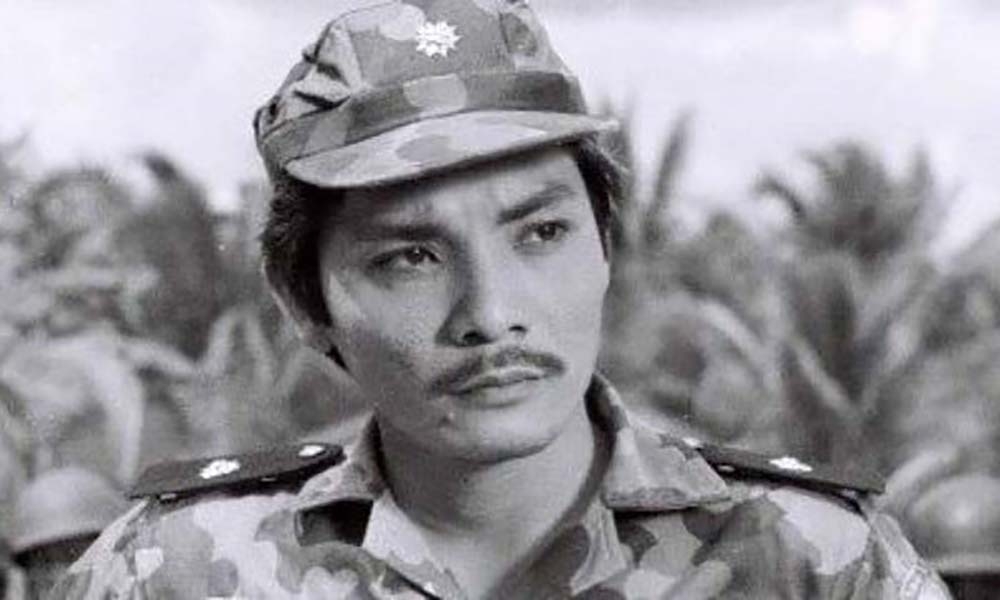 Thương Tín trong "Ván bài lật ngửa" 