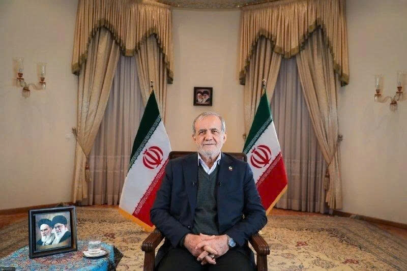 Tổng thống Iran Masoud Pezeshkian (Ảnh: IRNA)